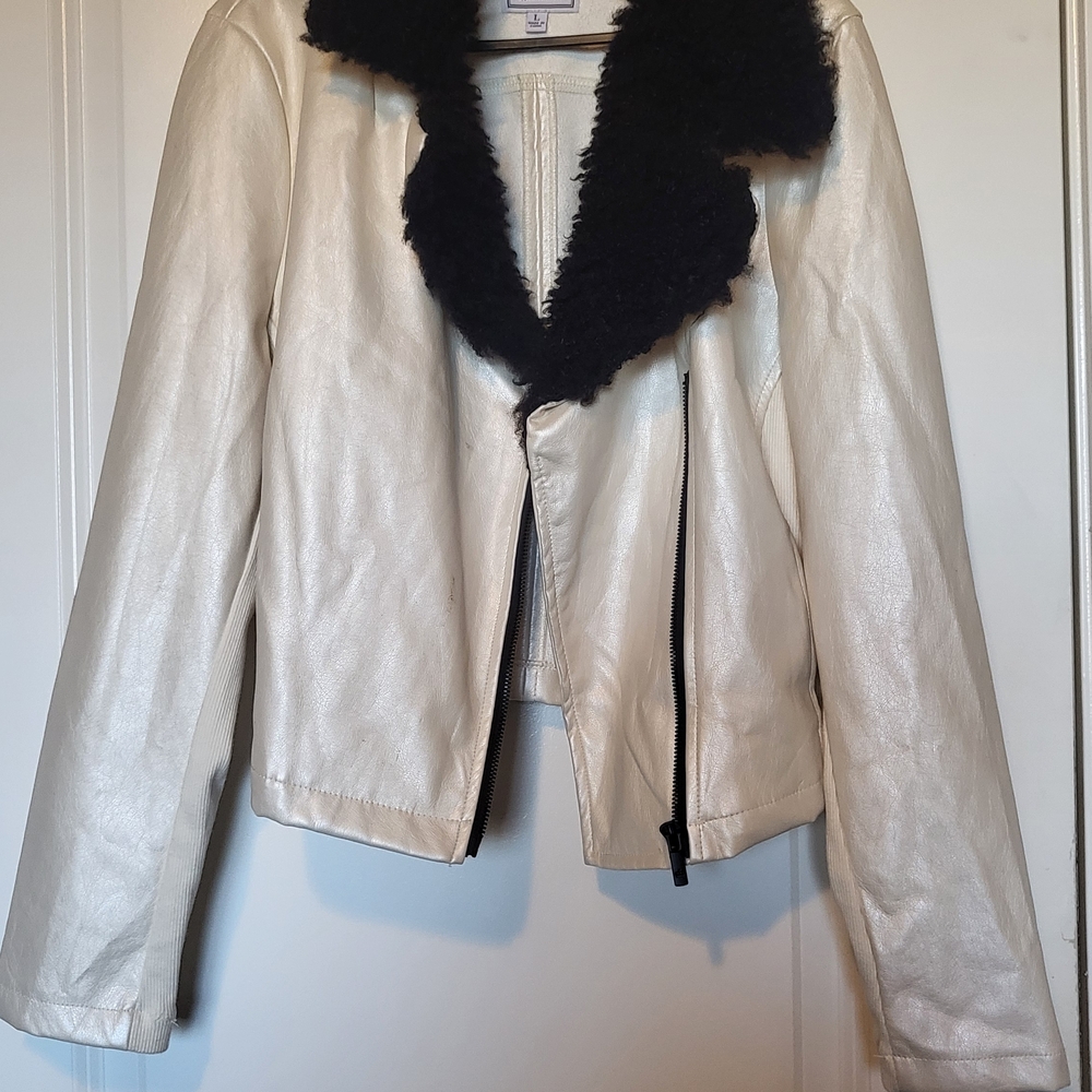 Juicy Couture Cream Jacket with Black Collar